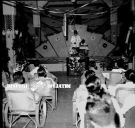 Suasana peringatan ulang tahun SMA Mahasiswa Surabaya, 6 – 3 – 1954