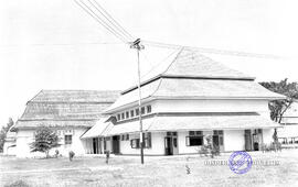 Djawatan gedung. Tgl. 11 Pebruari 1953. Sebelum menjadi RS Dr. Soetomo bernama RSUP dan desa Kara...