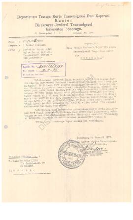 Surat dari Departemen Tenaga Kerja Transmigrasi dan Koperasi Kantor Direktorat Jemderal Transmigr...
