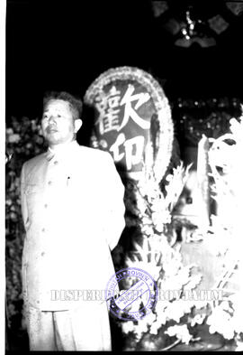 Seorang perwakilan / duta besar RRT sedang memberikan sambutan pada acaran ramah tamah dengan Dut...