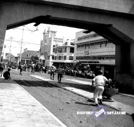 Peringatan 10 Nopember di Kota Surabaya  suasana kota Surabaya sekitar daerah Gubeng. 10 Nopember...