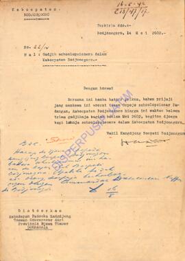Kabupaten Bodjonegoro diaturkan kehadepan Padoeka Kangjeng Toean Gouverneur di Provincie Djawa Ti...