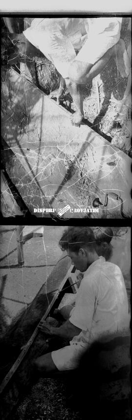 Perikanan Tegal :  para nelayan sedang membuat perahu.