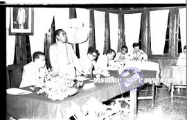 Suasana konferensi agraria di Surabaya,  18 – 10 – 1958