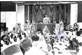 Suasana konferensi PNI (Partai Nasional Indonesia) Jawa Timur di Tulungagung, 1954