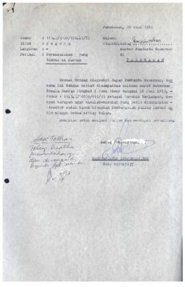 Surat dari Kabag pembangunan kepada Kabag Pemerintah kantor pembantu Gubernur di Pamekasan tgl 29...