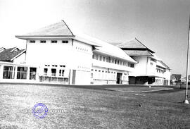 Gedung RS. Kelamin Jl. Indrapura Surabaya tahun 1954. Tampak perapektif