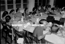 Acara jamuan makan pada acara kunjungan kerja sekretaris jendral Kementerian  Luar Negeri di Sura...