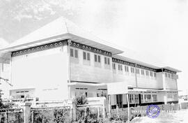 Gedung wanita Jl. Kalibokor Surabaya, tahun 1954.