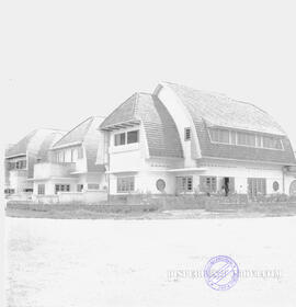 Pembangunan perumahan rakyat di Surabaya Tahun 1952