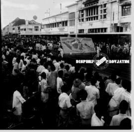 Suasana peringatan Hari Kebangkitan Nasional, terlihat rombongan parade dari Badan Pembakar Masya...