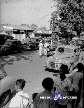 Pemeriksaan mobil dan pengendara di Kota Surabaya, pengecekan kelengkapan surat-surat, tgl 28 Jul...